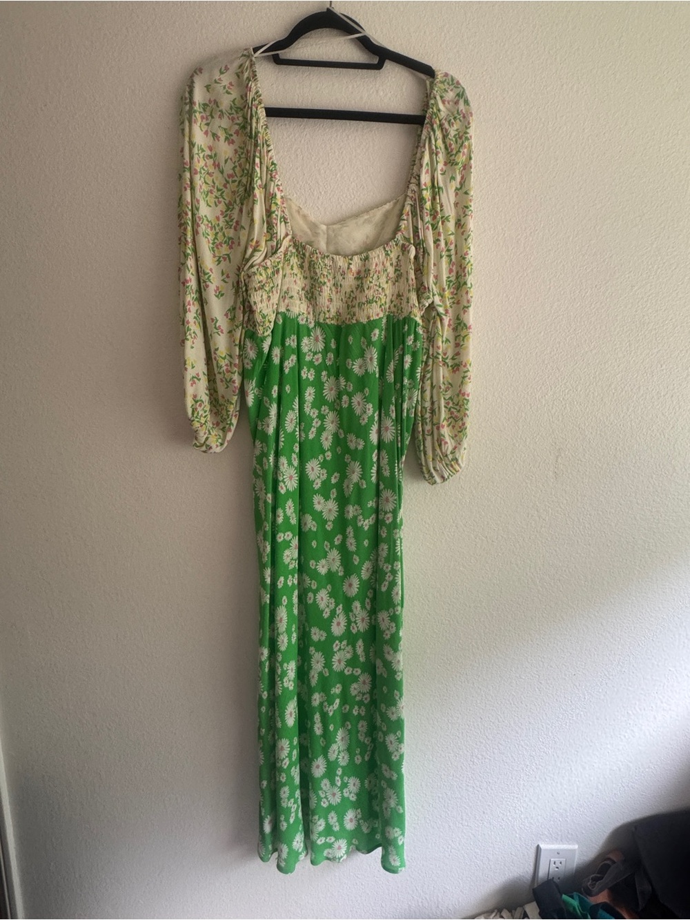 RIXO Green and Cream Floral Long-Sleeve Maxi Dress - Picture 3 of 5